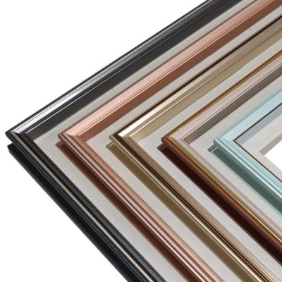 China Modern factory direct sales of high quality modern custom photo frames picture frames molding for sale