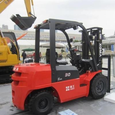 China Excavator Company Xgma Xg 550-Dt5b Side Loading Handling Equipment 5 Ton Forklifts for sale