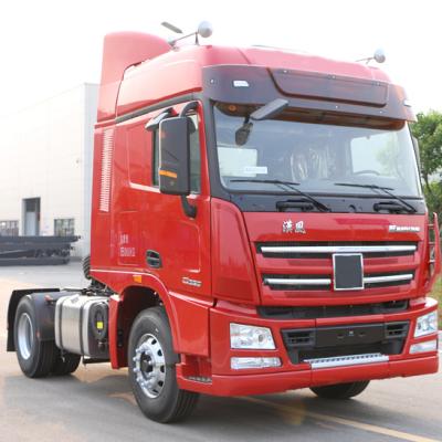 China Brand New Heavy Duty 6x4 371 HP Tractor Truck XGA4250D2WC with Euro 2 Emission < 4L for sale