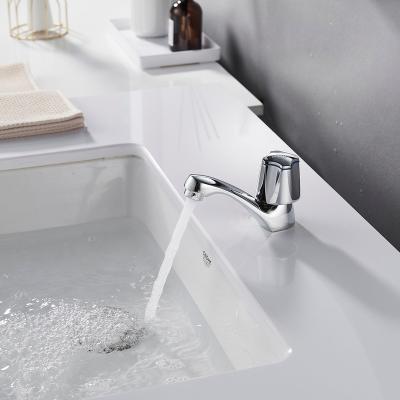 China Bathtub Thermostatic Mixer Taps Sink Basin Chrome Toilet Waterfall Brass Bathroom Faucet for sale