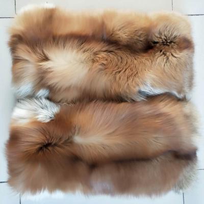 China Non-Toxic 2021 New Popular Home Decorations And Home Furnishings Red Or Bule Smudge Fur Pillow for sale