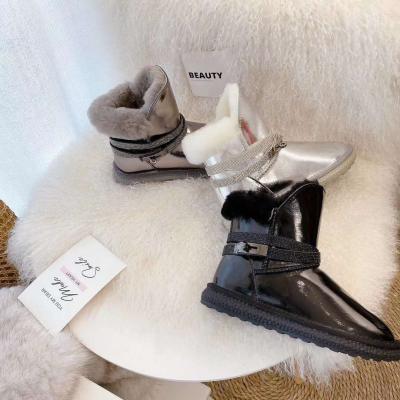 China Comfortable Deodorization Fur Boots Women Winter S Short Boots for sale