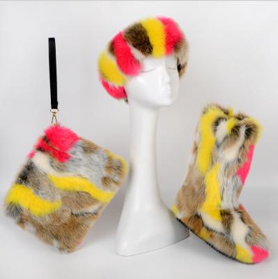 China New Massage Women Faux Fur Boot Set Fashionable With Fur Hat And Purse for sale