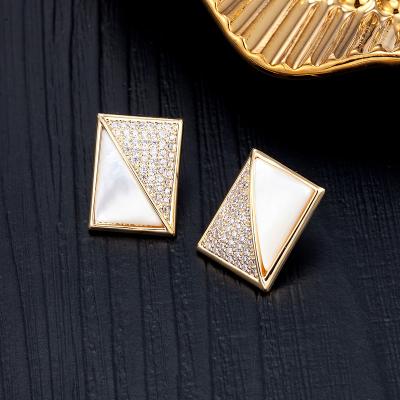 China FASHIONABLE hot popular 18K copper plated rectangular geometric stud earrings with luxurious diamonds earrings for sale