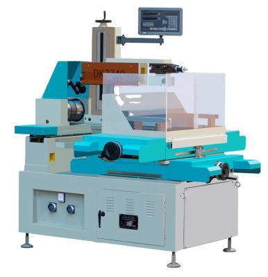 China car spare parts cnc EDM WIRE CUTTING MACHINE DK7740 with medium low speed price in china for sale