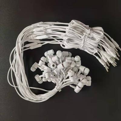 China low price 3.5mm wired earphone earpiece china low price universal phone year retail package In-ear JDLON free movement for sale