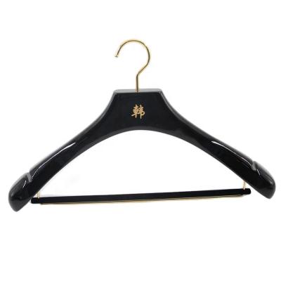 China Luxury Luxury Wooden Hanger Suits Wooden Hanger Customize Men Hanger With Logo for sale