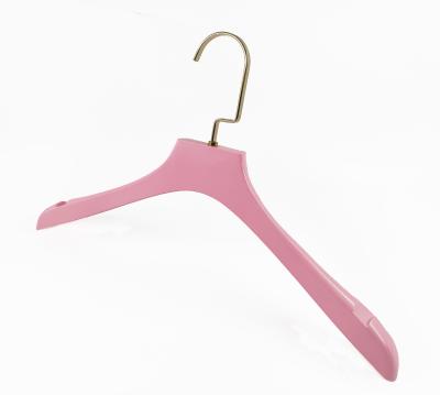 China Transitional Solid Plastic Pink Hanger Customize Logo For Clothes Pink Plastic Pants Hanger for sale