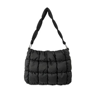 China Design Fashion Autumn Winter Small Tote Bags Quilted Nylon Quilted Padded Shoulder Bag For Women for sale