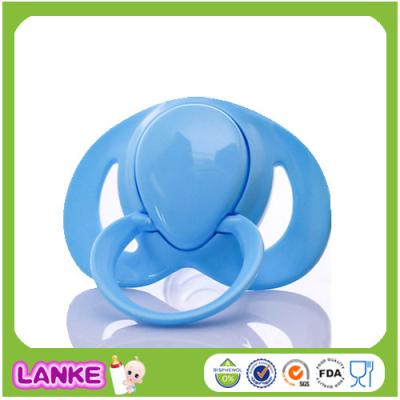 China BPA Free Custom Baby Pacifier Logo With Pacifie Clip Wholesale for sale