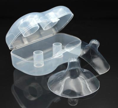 China BPA Free Super Soft Silicone Breastfeeding Protector Nipple Sheilds For Nursing Mothers for sale