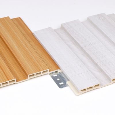 China El panel de madera amistoso del ODM Eco WPC del OEM estrió resistente de humedad en venta