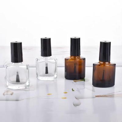 China Clear or Brown Fashionable Black Cap 7ml Glass Nail Polish Bottles Refillable Empty Container for sale