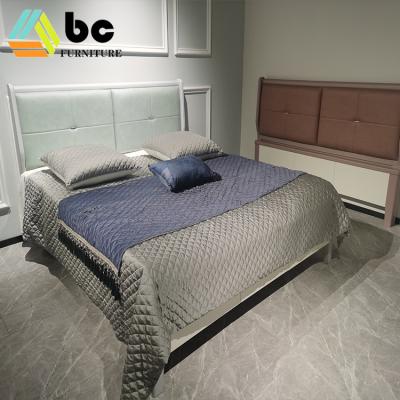 China Hot Selling Durable Cheap Price Upholstery Bedroom Bed Home Bed Solid Wood Design for sale