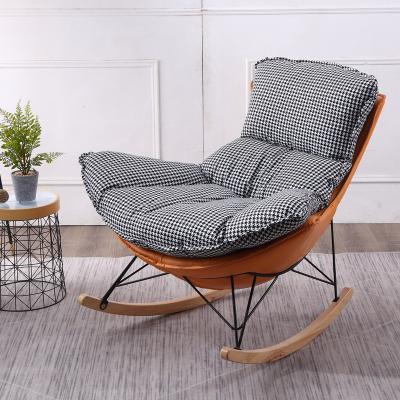 China Hot Sales Reclining European Style Rocking Chair Wooden Sitting Lounge Relax Leisure Chair High Quality Modern Rocking Chair for sale