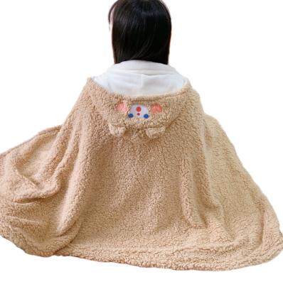 China Cute Plush Double Thickened School Thermal Lazy Nap Cloak Plaid Blanket Blanket Blanket for sale