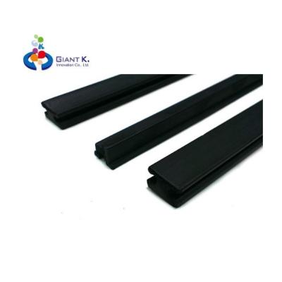 China Industrial Magnet Flexible Magnet Strip For Window Screen Cover for sale