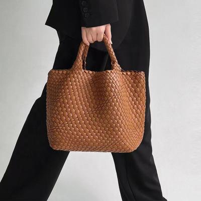 China Fashion in stock new leather woven bucket bags female designer famous brands purses totes bags handbags for women luxury free shipping for sale