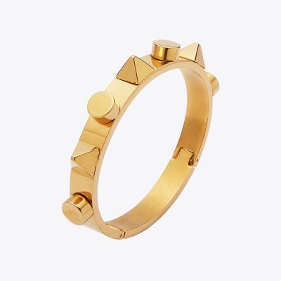 China FASHIONABLE Color Durable Allergy Free Pated 18K Gold Pated Stainless Steel B1281-G2 Cylinder And Pyramid Decoration Bracelet Bangle Gift for sale