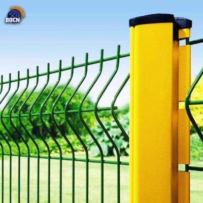 China Easily Assembled PVC Coated Expanded Wire Mesh Fence Bending /Triangle Guardrail Nets Fence for sale