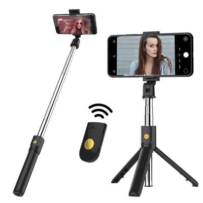 China New K07 Mobile Universal Live Camera Artifact Multifunction Selfie Stick Selfie Stick Adjustable Remote Tripod for sale