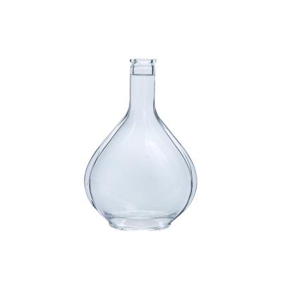 China Wholesale Empty Gin Bottle 1000ml 750ml 500ml Transparent Beverage Grade Glass Top Quality for sale