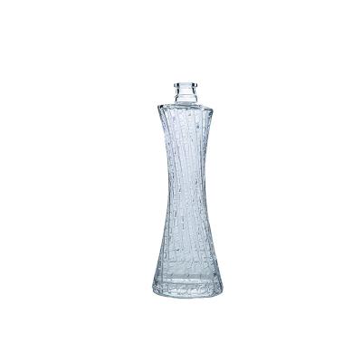 China Beverage 500ml 750ml Clear Glass Water Bottle For Beverage Bottle for sale