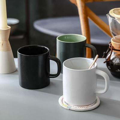 China Household 420ML Nordic Viable Green Coffee Cup Porcelain White Coffee Mug Style Matte Black Coffee Western Ceramic Mug for sale