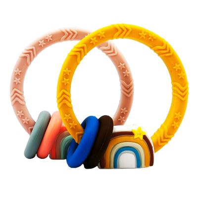 China YXT-BT-49 2022 Chewable Design Professional BPA Free Teether Ring Rainbow Silicone Baby Teether Rings for sale