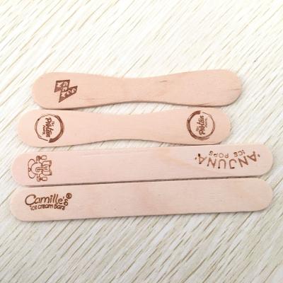 China Low MOQ viable customized natural birch ice cream sticks / wooden spoon popsicle sticks with brand logo for sale