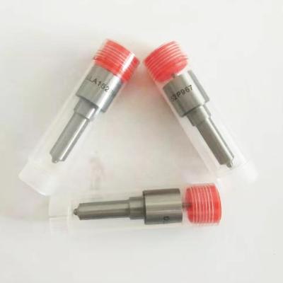 China Diesel Installation Injector 0432191417/418/419 Diesel Nozzle Or Fuel Injection Nozzle 0433171640 DLLA152P967 for sale