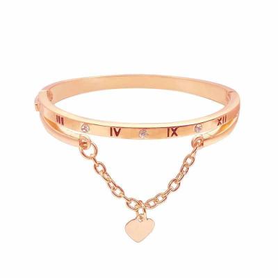 China Fashion Ladies Romantic Alloy Heart Bracelet Gold Silver Plated Bracelet for sale