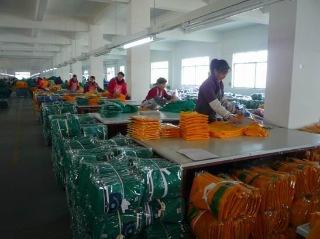 Verified China supplier - Shenzhen Global Weiye Clothing Co., Ltd.