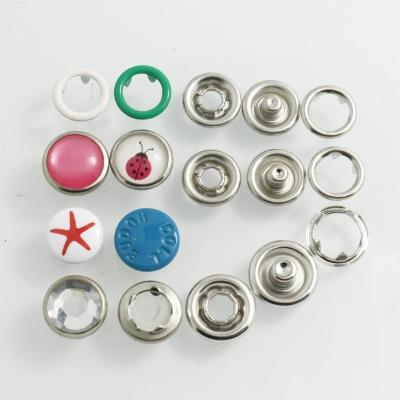 China Custom Dry Cleaning Fork Spring Ring Metal Snap Button for sale