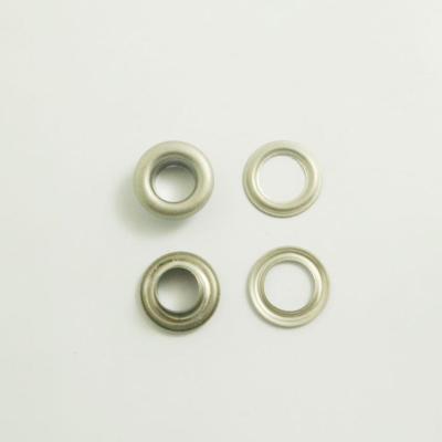 China Dry cleaning metal grommet and grommet with black paint color for sale