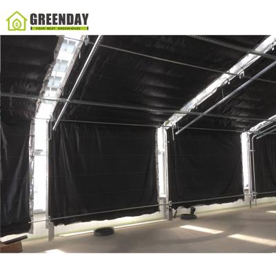 China GREENDAY Stable Structure in Stock Greenhouse Commercial Greenhouse Systems Blackout Light Deprivation Hydroponic Growing Greenhouse for sale