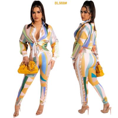 China Women's anti-pilling casual digital printed shirt blouses and shirts and pants two-piece set for sale