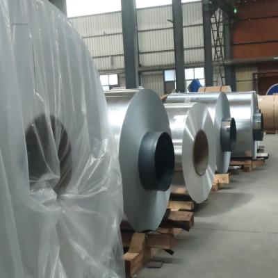 China Glanzende SMP verf Aluminium spoel 500-1600 mm Weerstaan Te koop