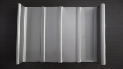 China Custom Hard Roofing Sheet Metall ASTM Standard mit Mühle Finish OEM verpackt zu verkaufen