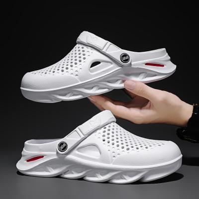 China Trend A0259 Summer Style Beach Eva Material Casual Fishing Sandals Fashion New Shoes Hollow And Breathable for sale