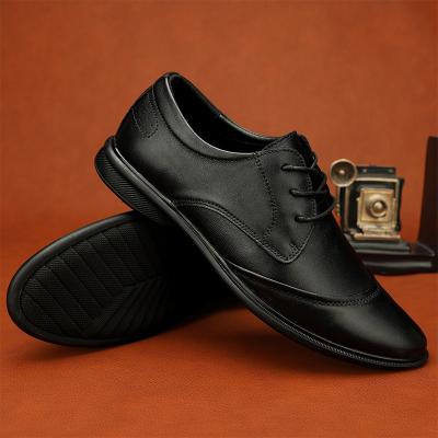 China Fashion High Quality Anti-slippery Casual Leather Men's Leather Shoes P0112 for sale