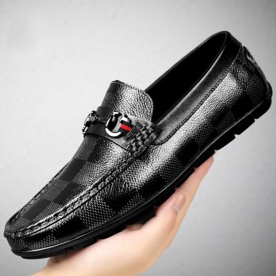 China Most Popular Design P0122 Men's Shoes Anti-slippery Style Men's Leather Trim Work Casual Shoes Workout Shoes for sale