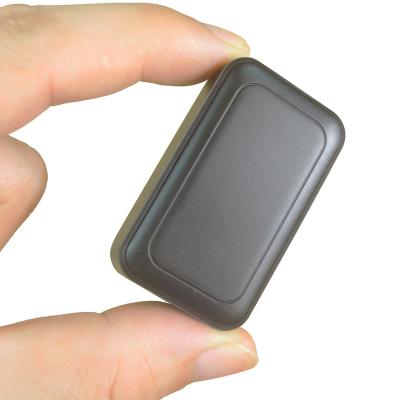 China Best Selling Mini Coin Size Magnet HANDHELD GPS Tracker For Kids Bike Motorcycle Vehicle Asset Real Time Tracking for sale