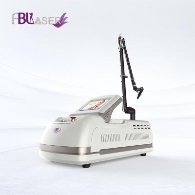 China Three Laser Output Fast Treatment Without Downtime RF- Fractional CO2 Laser for sale