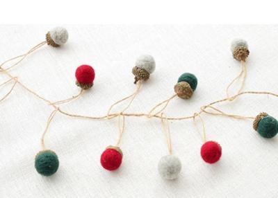 China Pink Beige Pendant Wool Felt Balls 2.5*2 Cm With Jute Rope​ EN71 Approval for sale