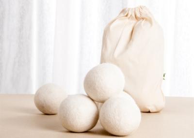 China Extra Large 100% New Zealand Sheep's Wool Felt dryer balls Accept Customer Logo for sale