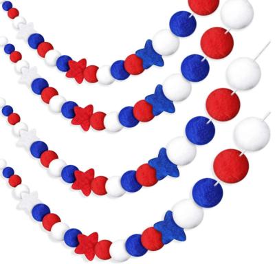 중국 크기는 독립 기념일 Pom POM 하얀 청색과 레드볼을 느꼈습니다 판매용