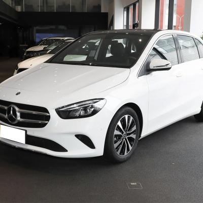 China Nuevo Mercedes Benz Clase B Subcompact Executive Car Sedan 160Mph Vehículo de lujo de gasolina en venta