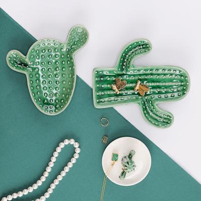 China Fashion Green Luxury Cactus Shaped Jewelry Display Tray Wedding Valentine's Day Christmas Ring Box Jewelry Box for sale