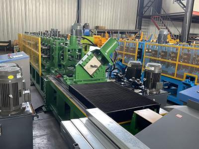 Κίνα 70Mm Roller Diameter Roofing Sheet Roll Forming Machine 7.5Kw Power 18-20 Forming Stations προς πώληση